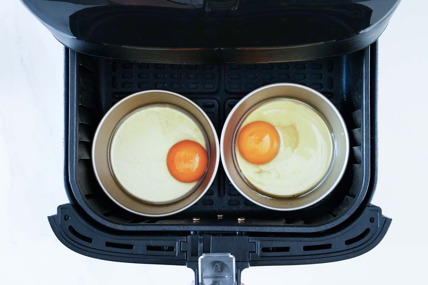 Eggs in an air fryer