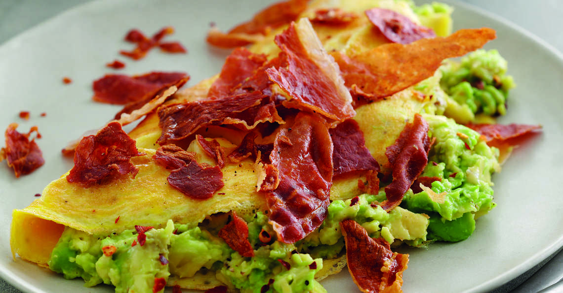 Avocado and crispy prosciutto omelette